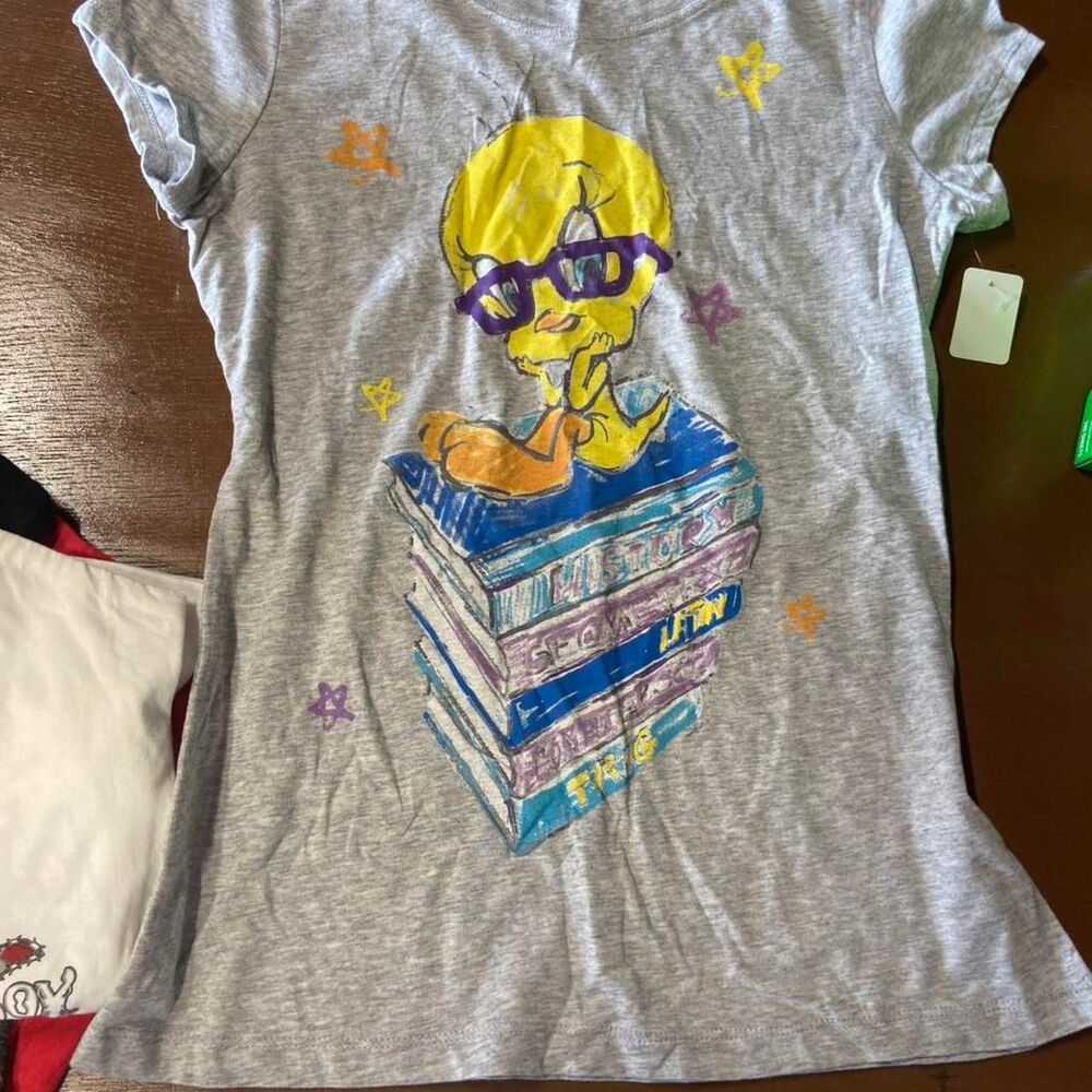 Looney Tunes Tweety Bird T-shirt
